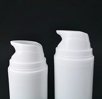 円柱PPのプラスチック空気のなく急なローション ポンプびん30ML 50ML 100ML 150ML