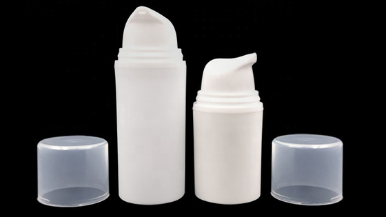 白い空の空気のないポンプびん、化粧品の包装の容器15ml 30ml 50ml